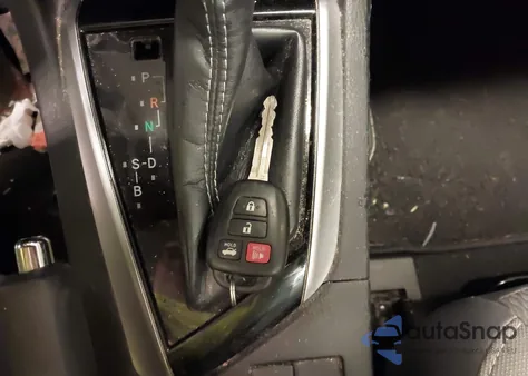 2019 Toyota Corolla L/Le/Xle/Se/Xse from USA, damaged, VIN 2T1BURHE3KC221800